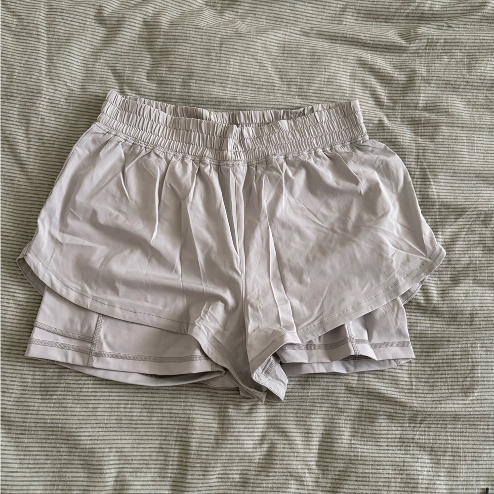 Women's Light Gray Gilly Hicks Athletic Shorts